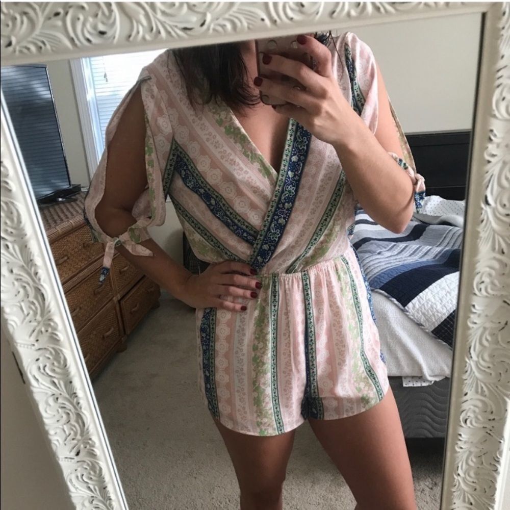 Hommage romper small